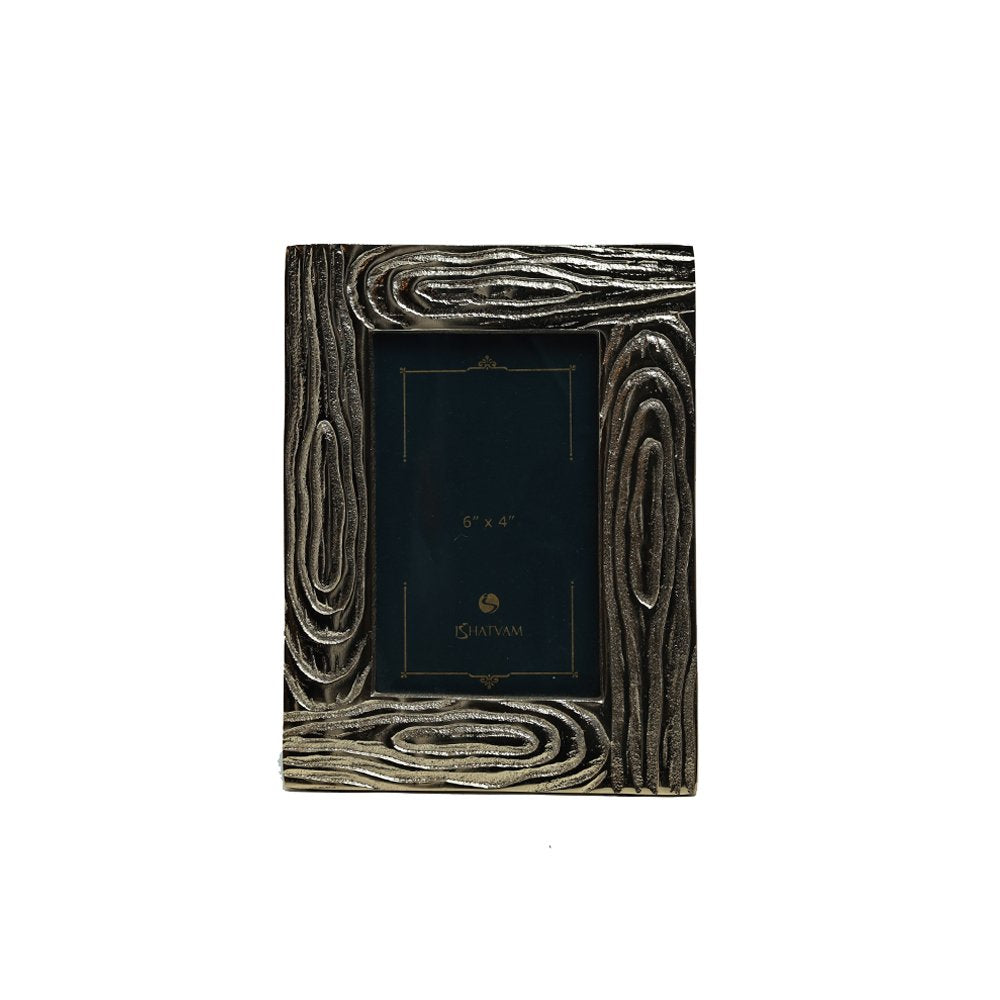 Classic Frame - Gold in Metal 6" X 4"