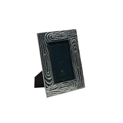 Classic Frame - Silver in Metal 6" X 4"