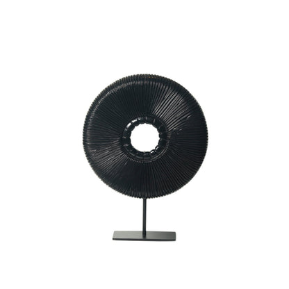 Linear - Stand alone decorative in Wood