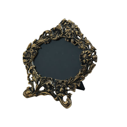 Vintage Pierced Frame -  Gold  in Metal 6" X 4"