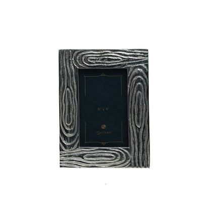 Classic Frame - Silver in Metal 6" X 4"