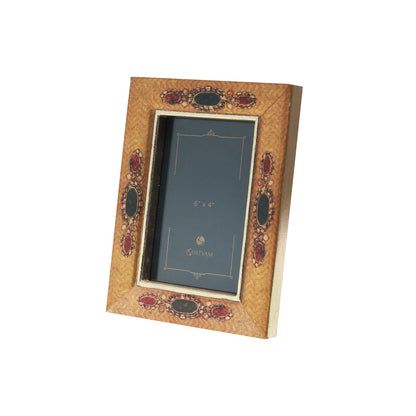 Naksh Photo Frame - Small in Wood